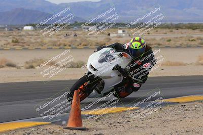 media/Dec-17-2022-SoCal Trackdays (Sat) [[224abd9271]]/Turn 9 Inside (1pm)/